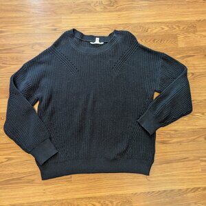 Time & Tru Navy Fisherman Sweater